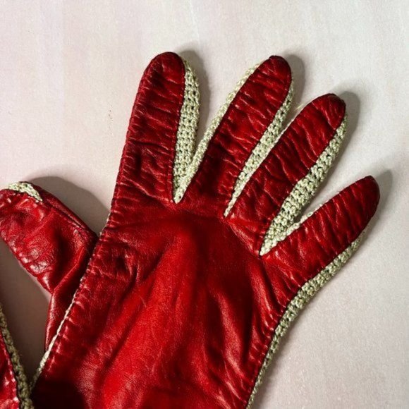Bloomingdale's Knit Crochet Leather Driving Gloves - Picture 5 of 8